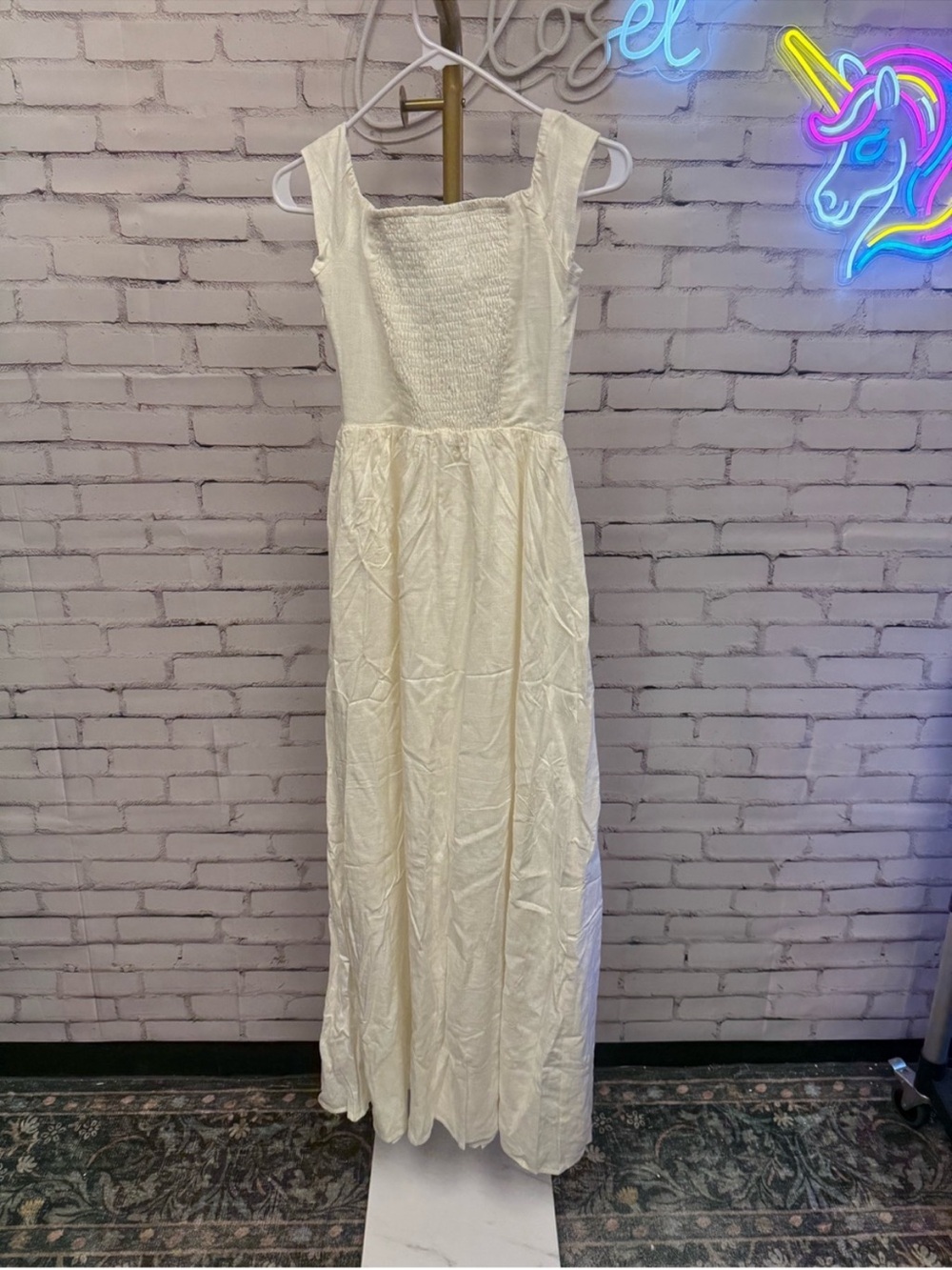 Princess Polly Cream Sleeveless Button-Front Maxi Dress Unworn - Picture 2 of 5
